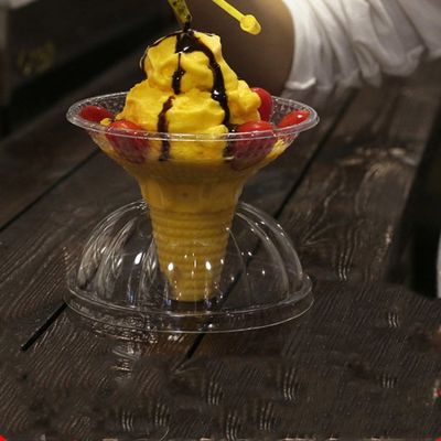 Mesin Pembuat Es Krim PP Cup Plastik ABC / EPS Sheet PLC Temp Control pemasok