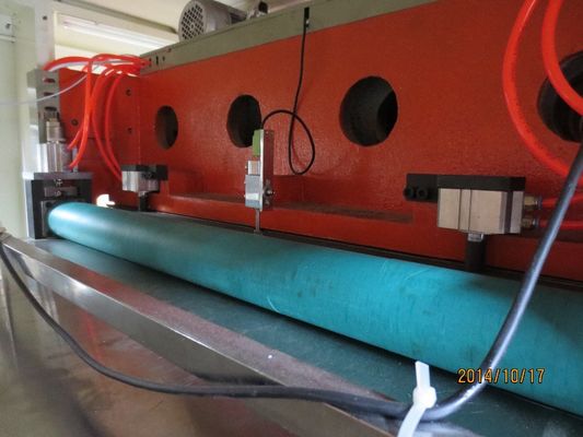 380 V Automatic Paper Roller Die Cutting Machine 90 Sampai 140 Kali / Menit pemasok