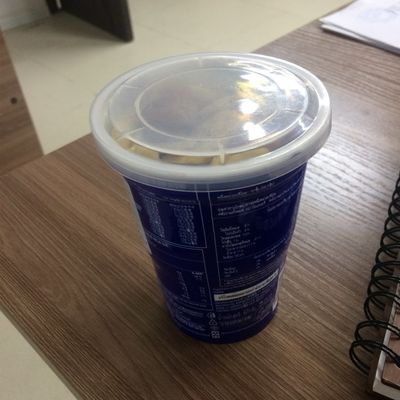 Mini Oreo Biscuit Vanilla Cream tutup gelas plastik penutup membentuk mesin pemasok